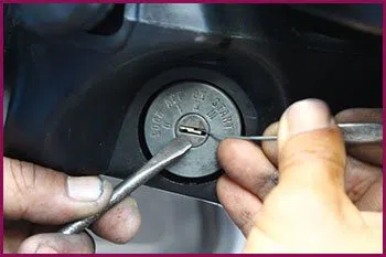 Rego Park Locksmith Service Rego Park, NY 718-971-9669 - 7-broken-key-extraction